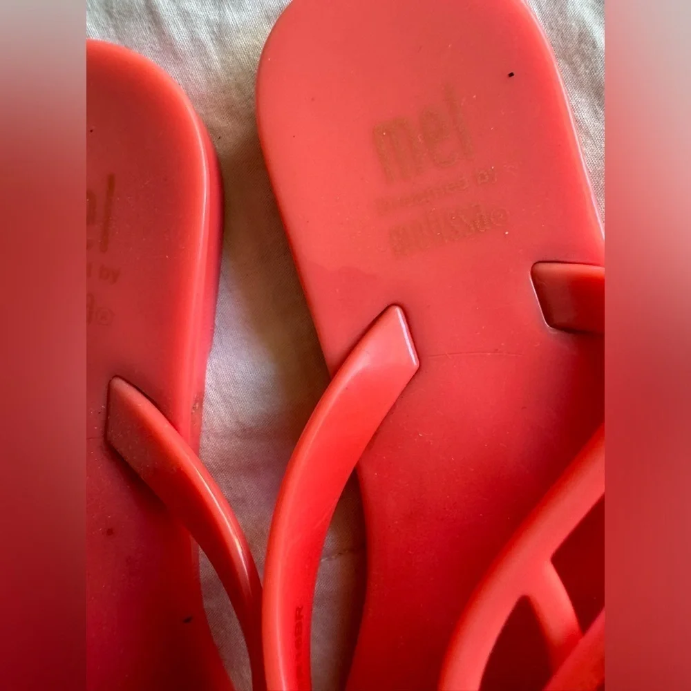 Mel Dreamed by Melissa Butterfly Wing Sandal Size 11 Flip Flop Coral Pink